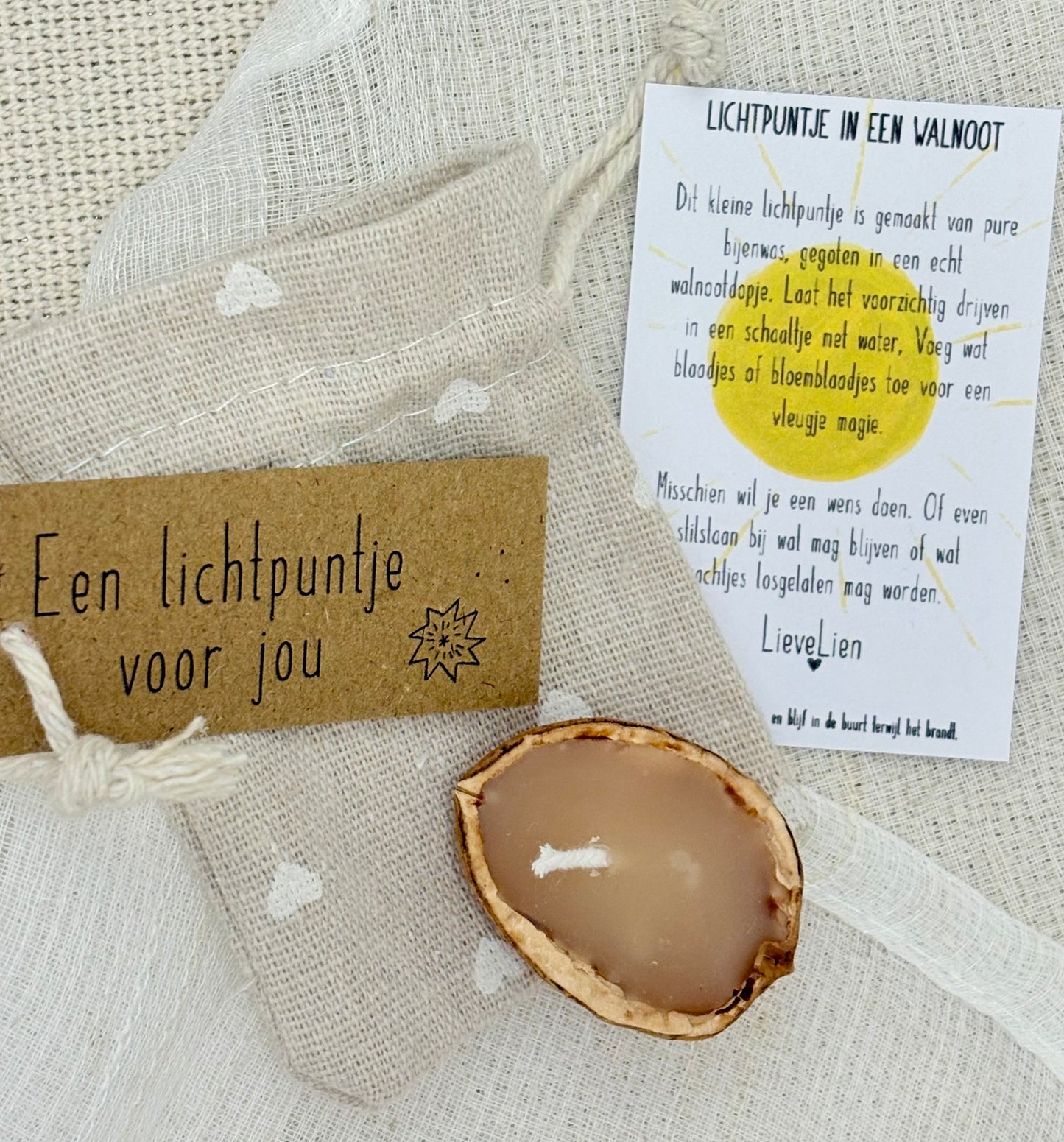 Lichtpuntje in een notendop